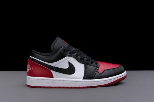 feature a metallized finish with Michael Jordans details and eyelets for improved ventilation Low 'Bred Toe' - Urlfreeze Shop