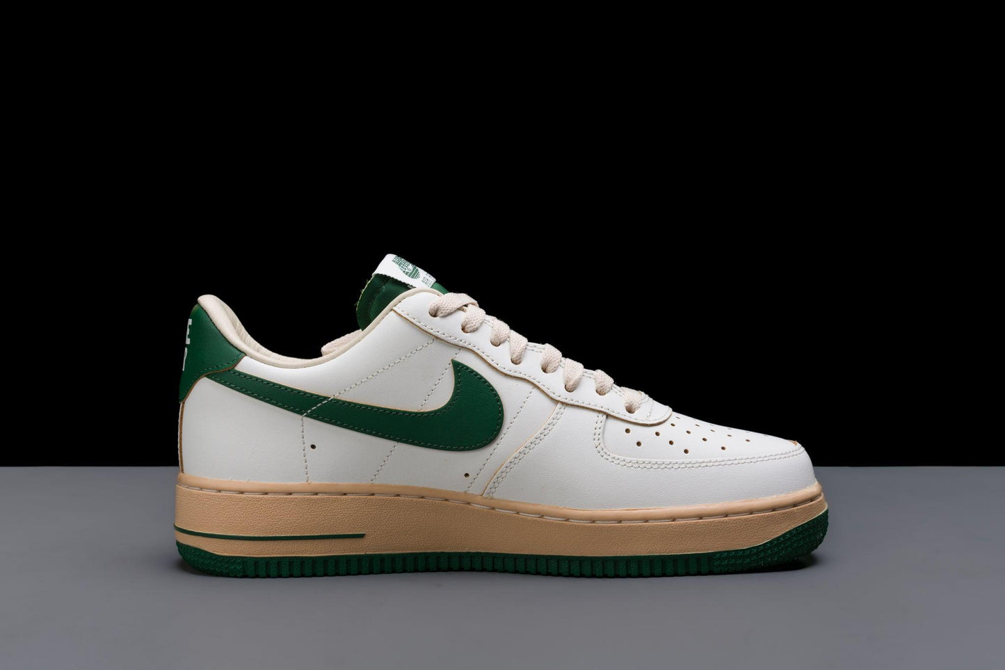 nike air force 1 low vintage gorge green lo10m 2 1445x