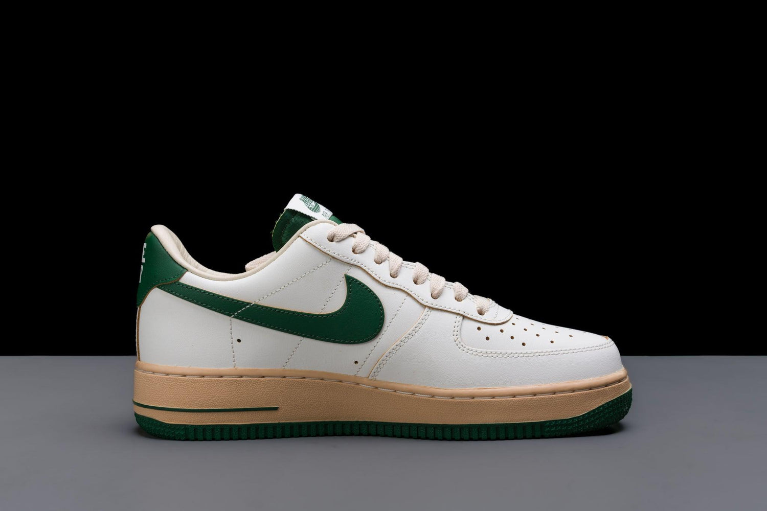 nike air force 1 low vintage gorge green lo10m 2 1500x