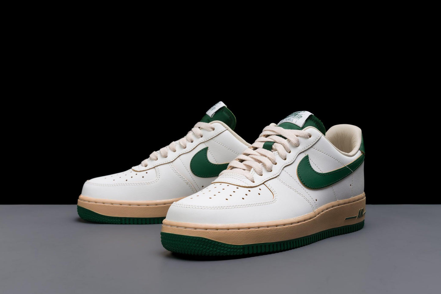 nike air force 1 low vintage gorge green lo10m 3 1445x