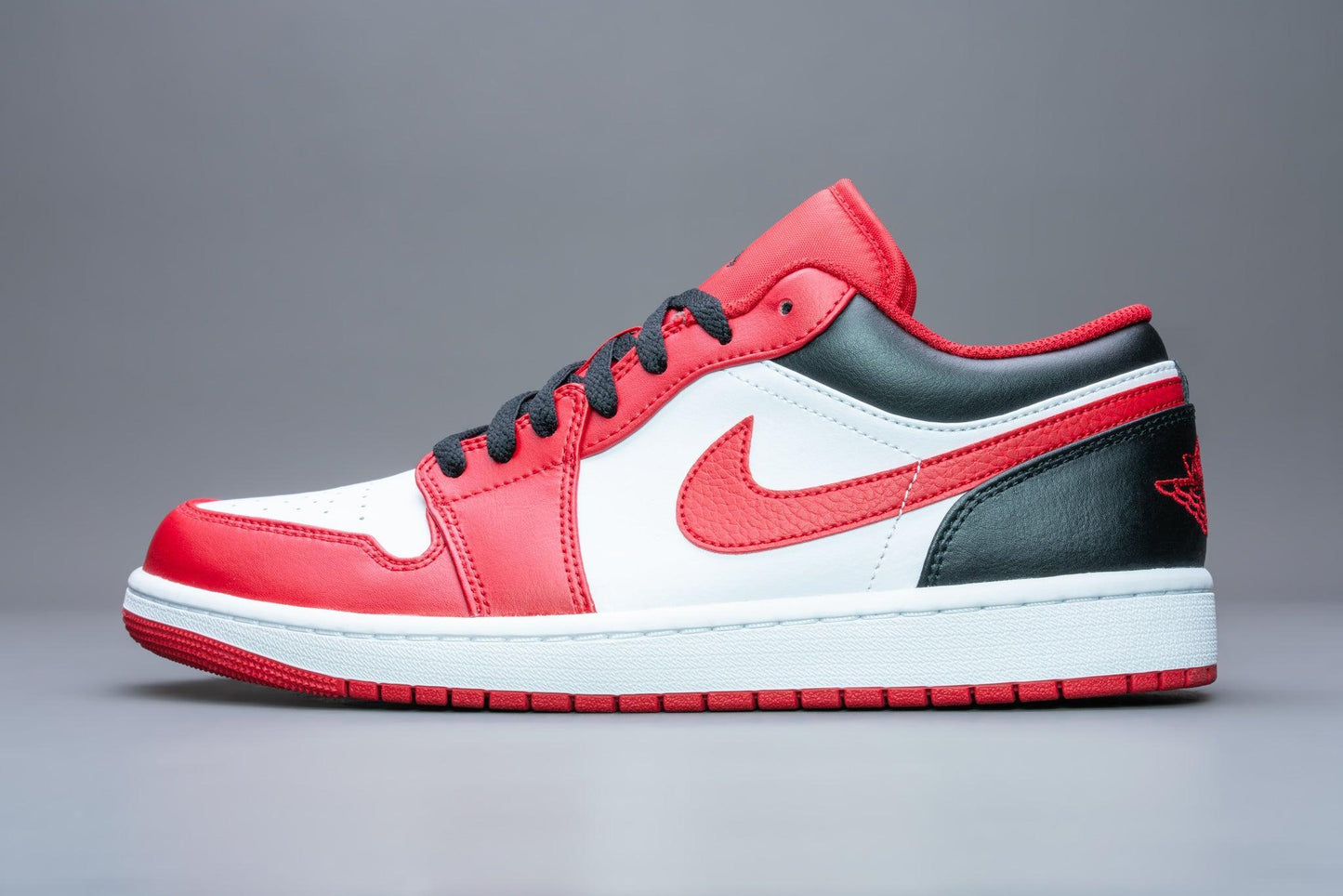 Air Jordan 1 Low Bulls - Lo10M