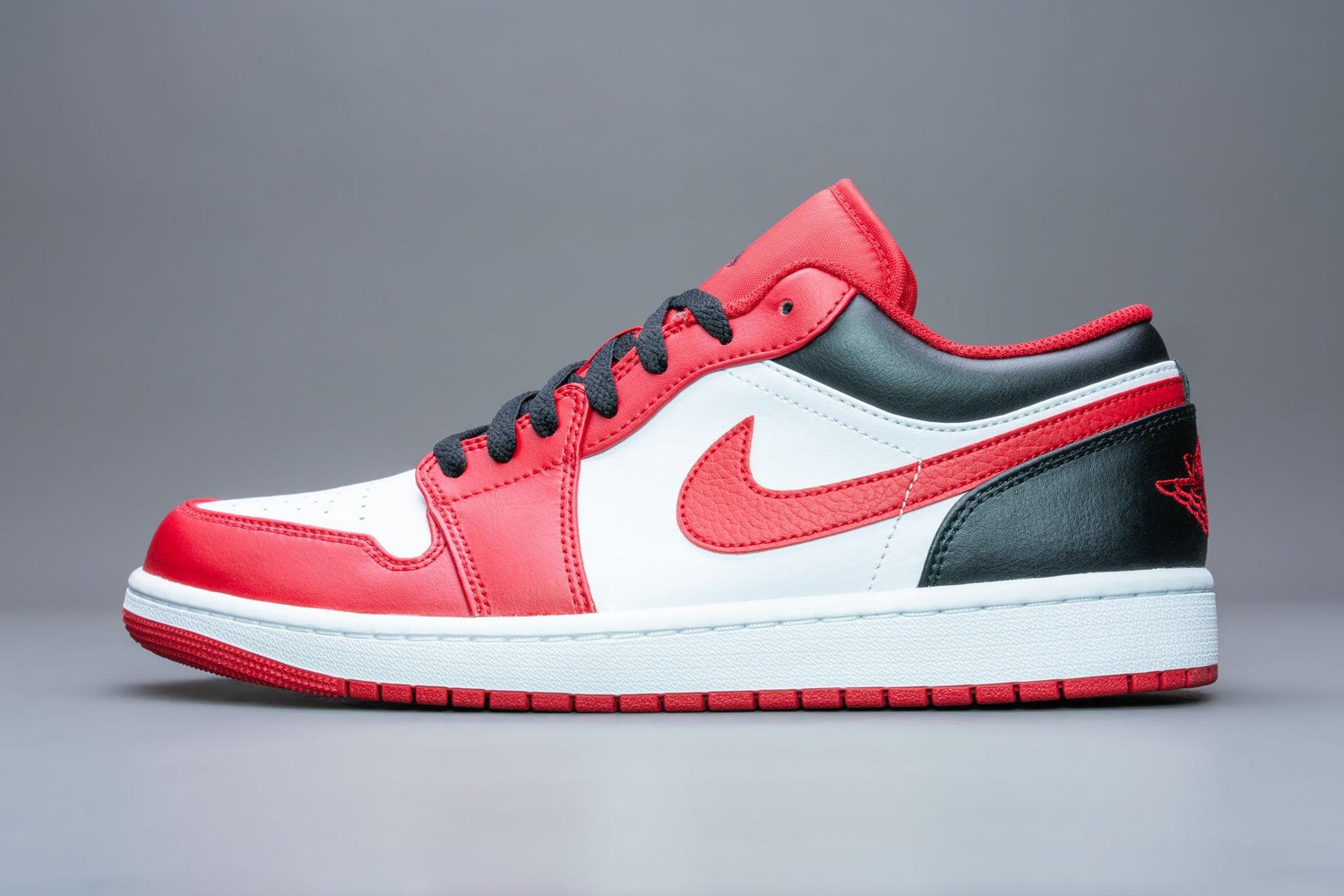 Air Jordan 1 Low Bulls - Lo10M