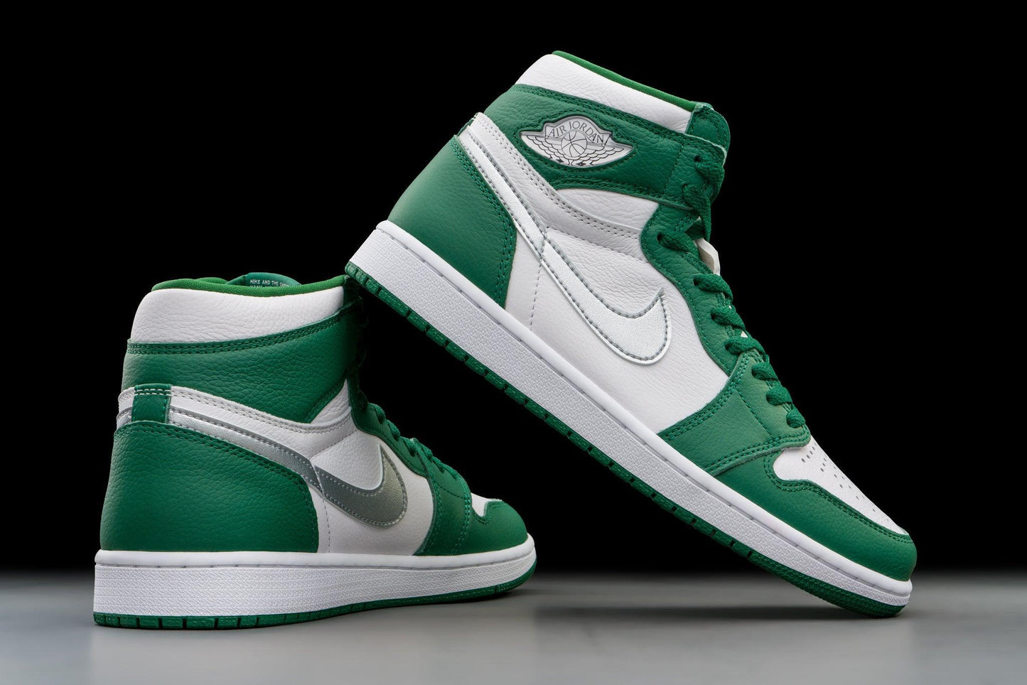 Air Jordan 1 Retro High OG Gorge Green - Lo10M