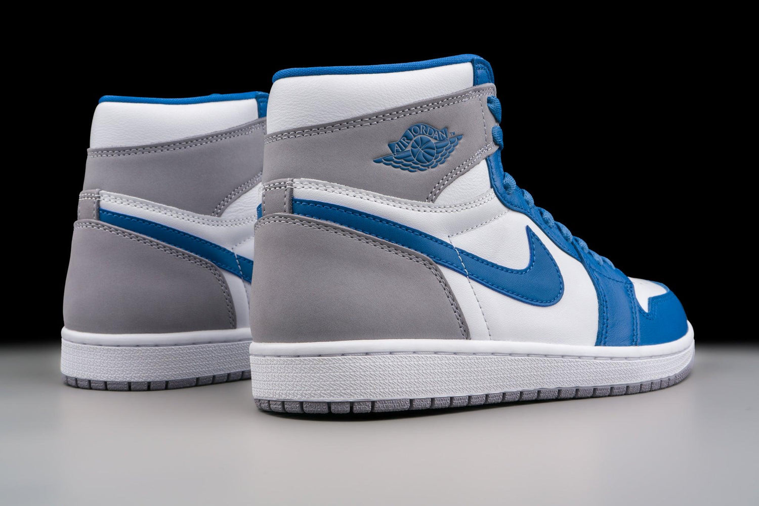 Air Jordan 1 Retro High OG True Blue - Lo10M