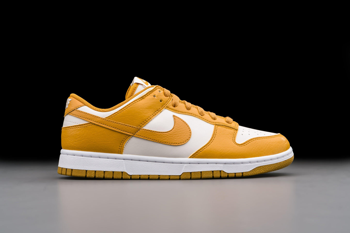 Nike Dunk Low Next Nature Phantom (W) - Lo10M