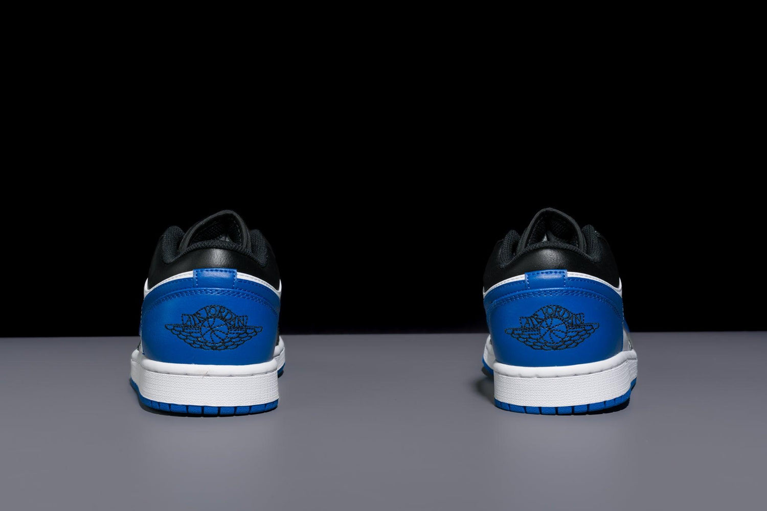 Air Jordan 1 Low 'Royal Toe' - Lo10M