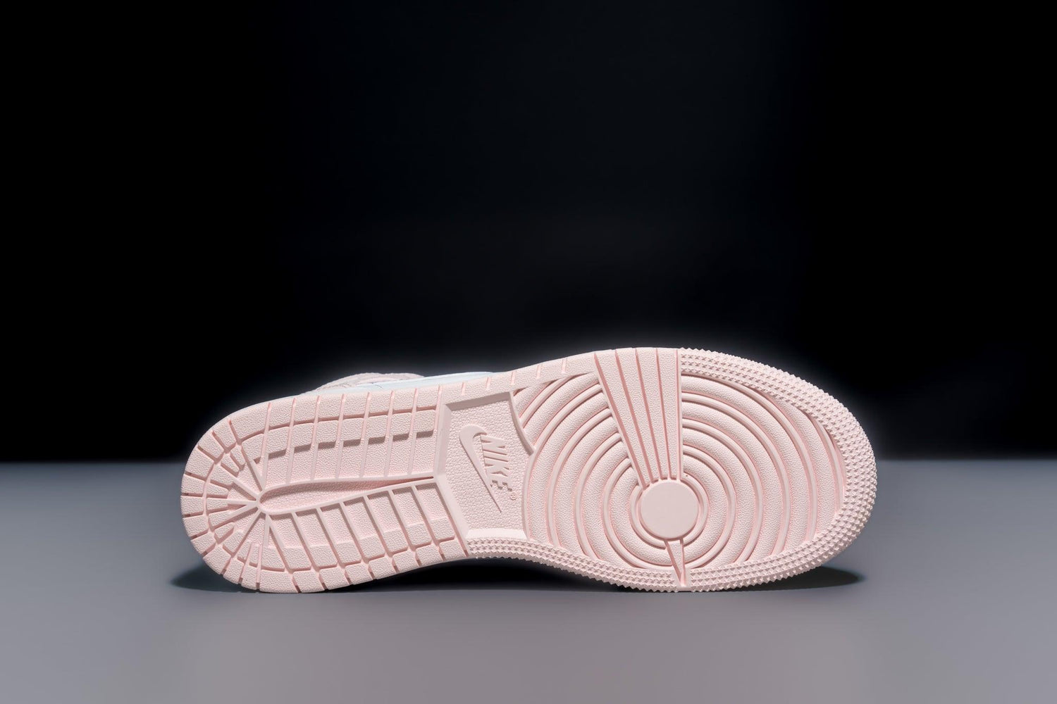 Air Jordan 1 Mid GS "Pink Wash" - Lo10M
