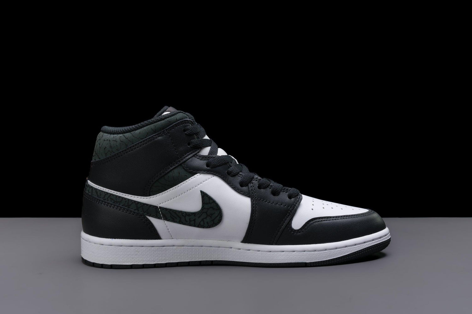 Air Jordan Mid SE 'Panda Elephant'