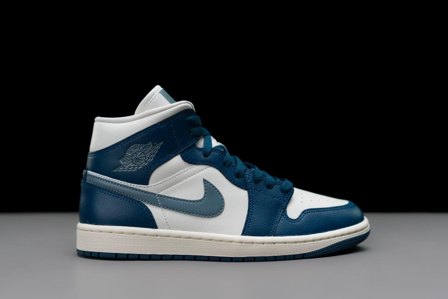 Air Jordan 1 Low OG Pinnacle Mid WMNS 'Sky French Blue' - Urlfreeze Shop