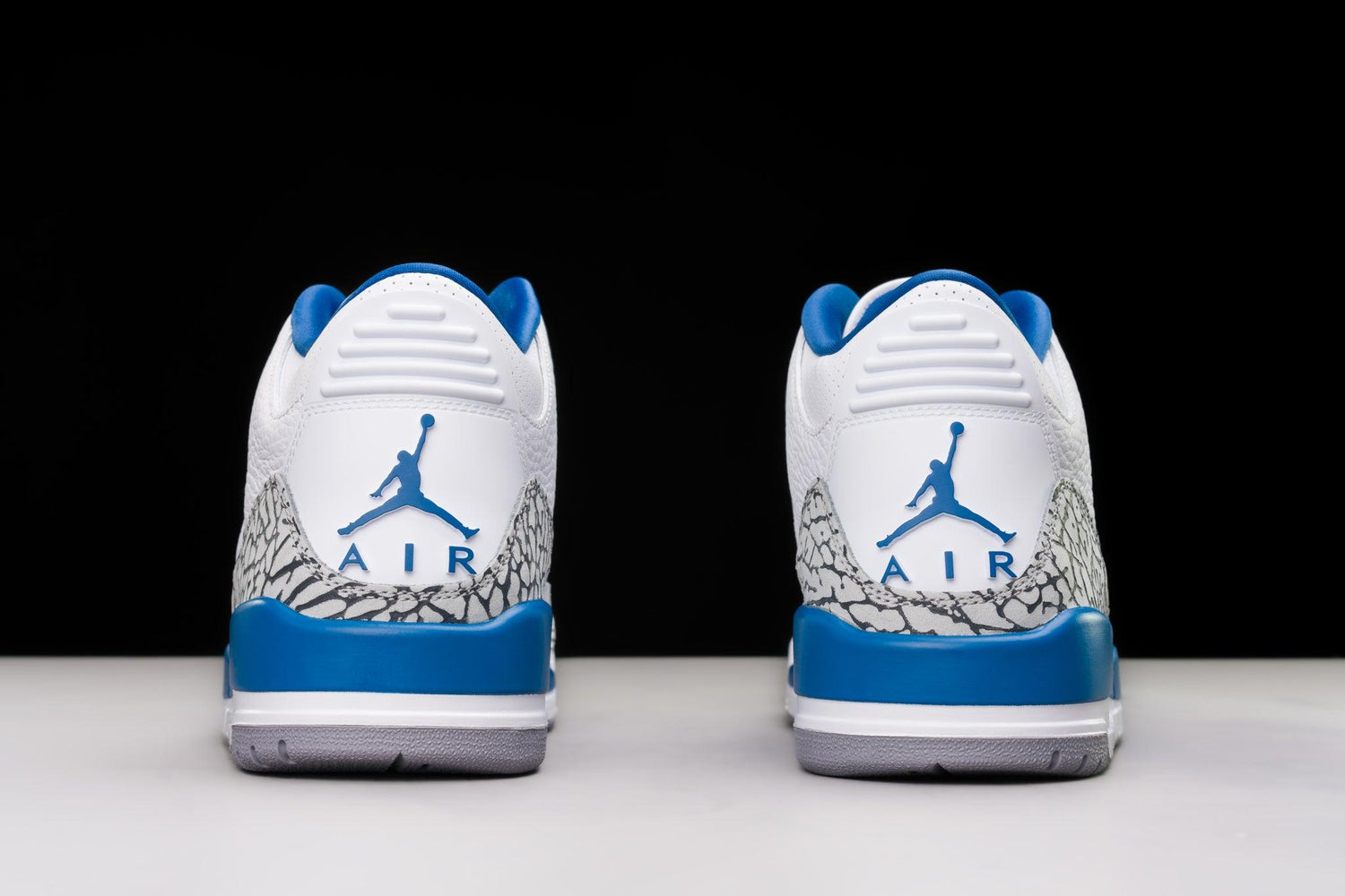 Air Jordan 3 Retro Wizards - Lo10M