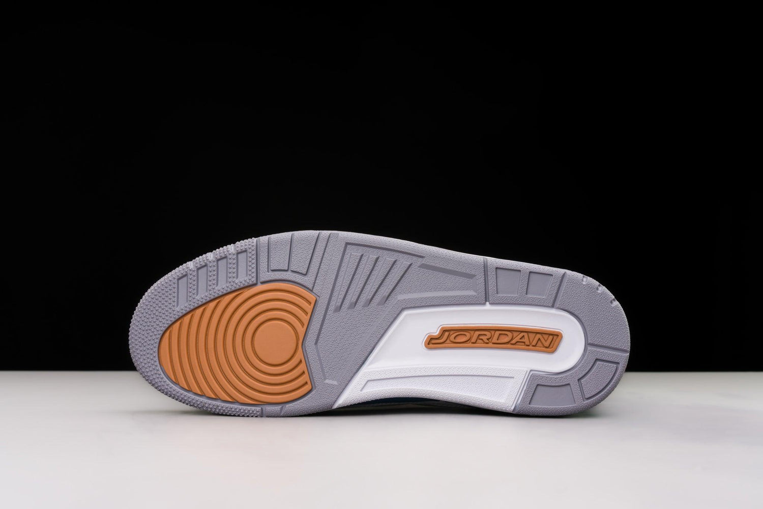 Air Jordan 3 Retro Wizards - Lo10M