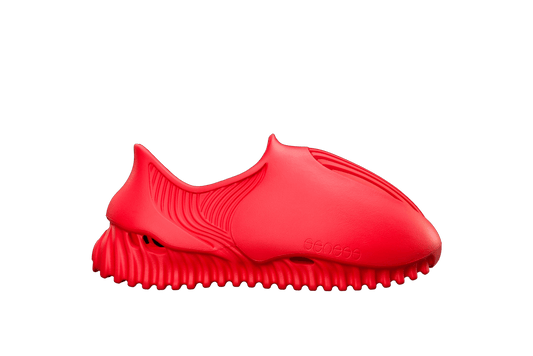 GENEGG Foam Runner Whale Ruby Red - Urlfreeze Shop