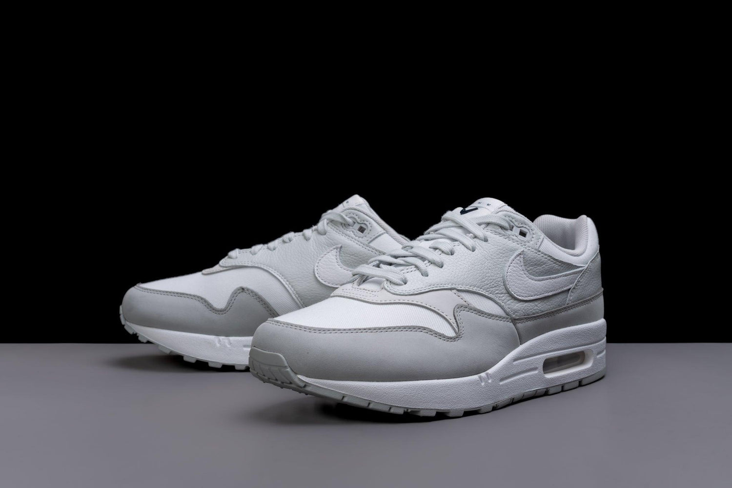 Nike Air Max 1 '87 LX Light Smoke Grey (W) - Lo10M