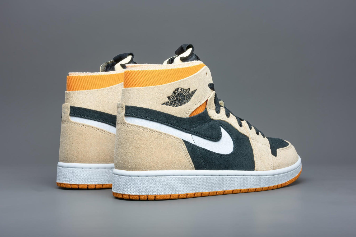 Air Jordan 1 High Zoom Air CMFT Pumpkin Spice - Lo10M