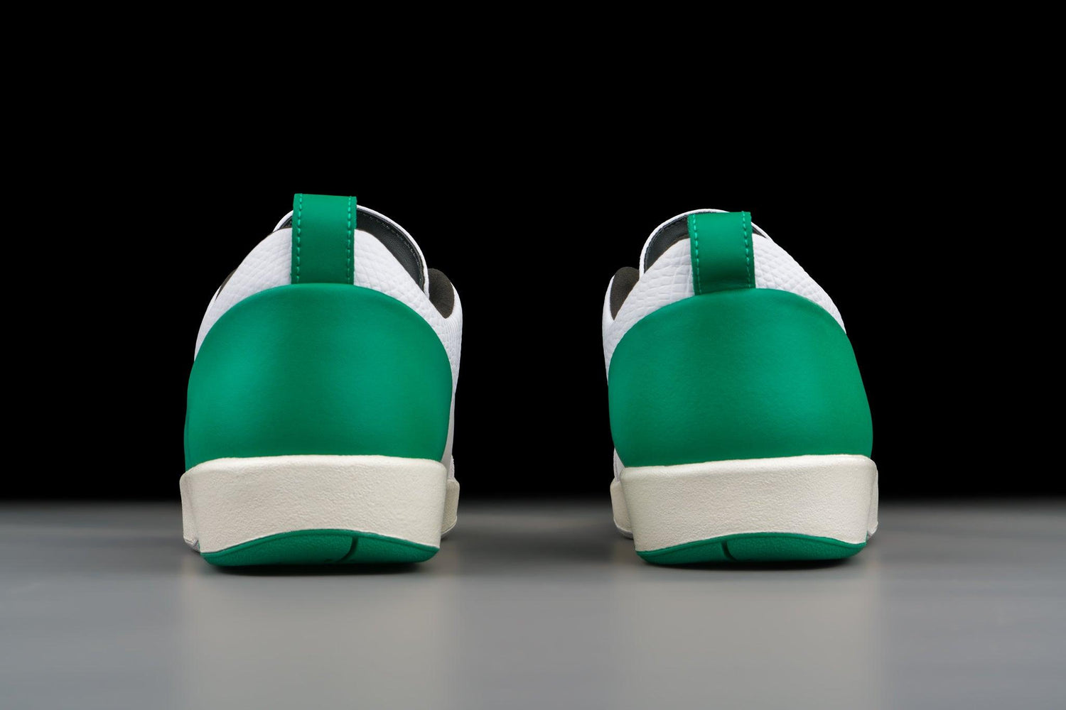 Air Jordan 2 Retro Low SE Nina Chanel Abney White Malachite - Lo10M