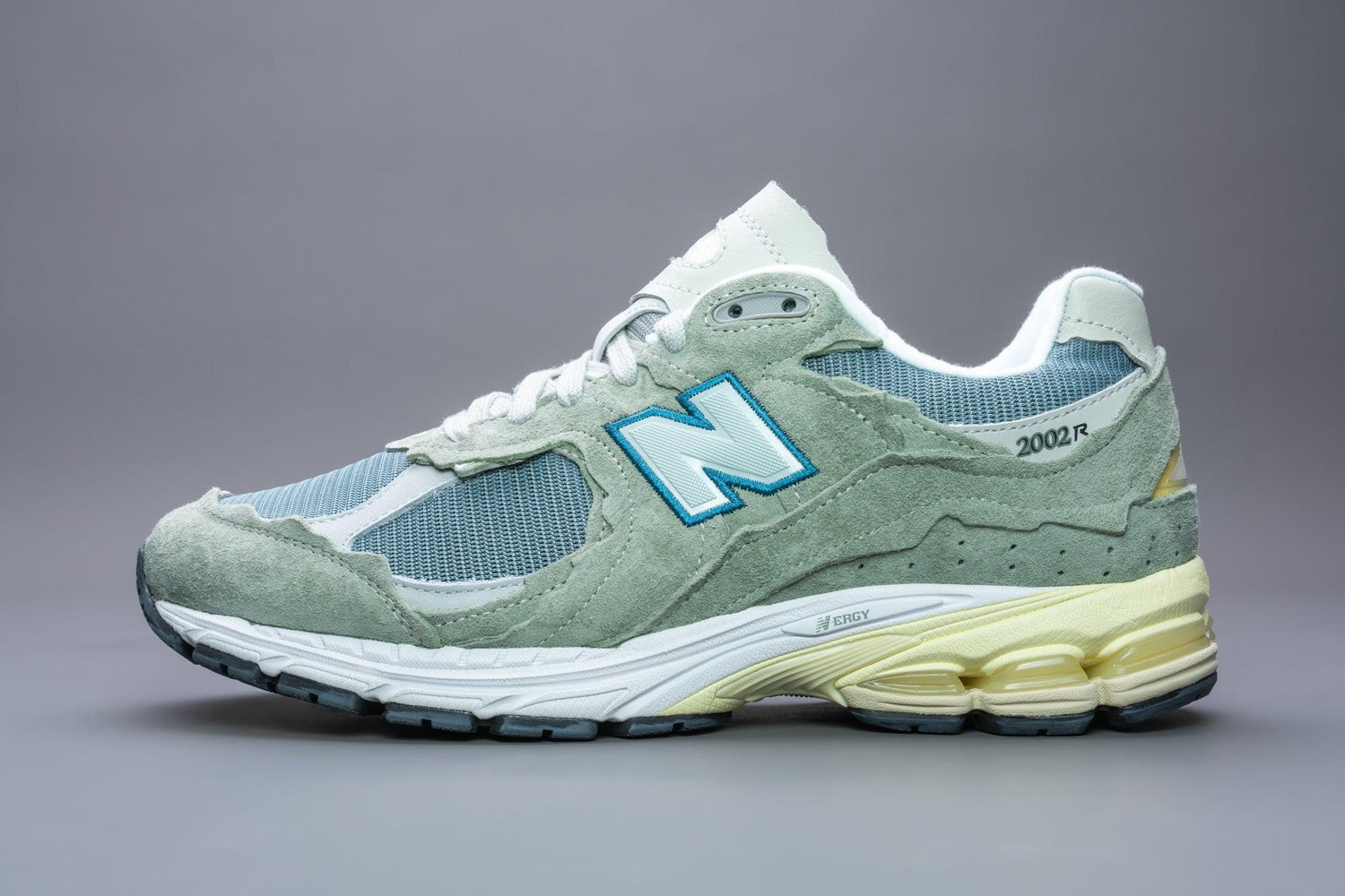 New Balance 2002R Protection Pack Mirage Grey - Lo10M