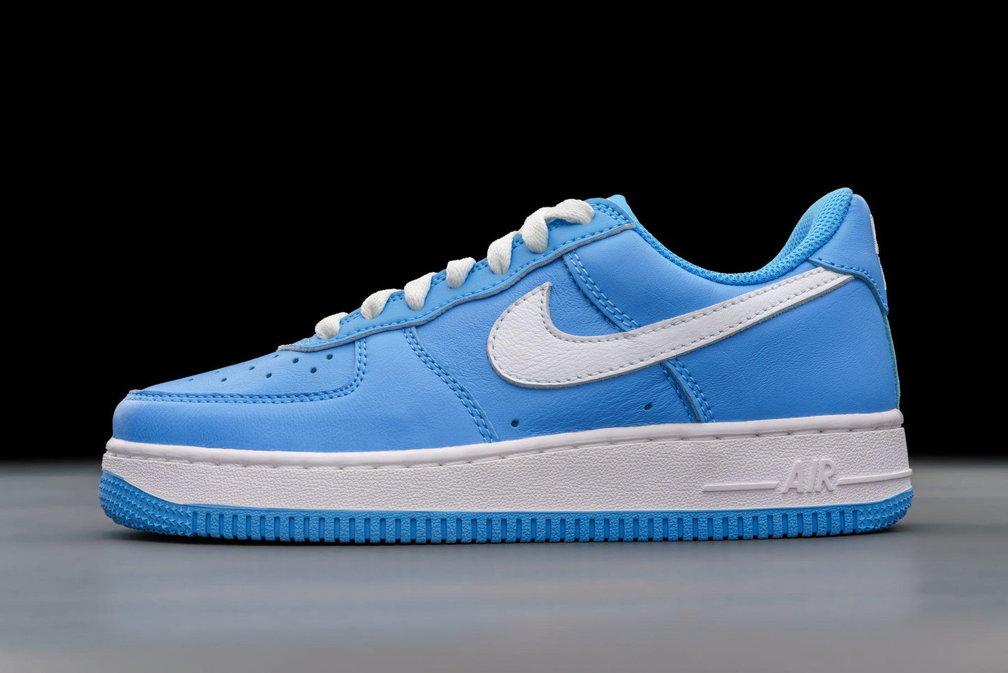 Nike Air Force 1 Low '07 Retro Color of the Month - Lo10M