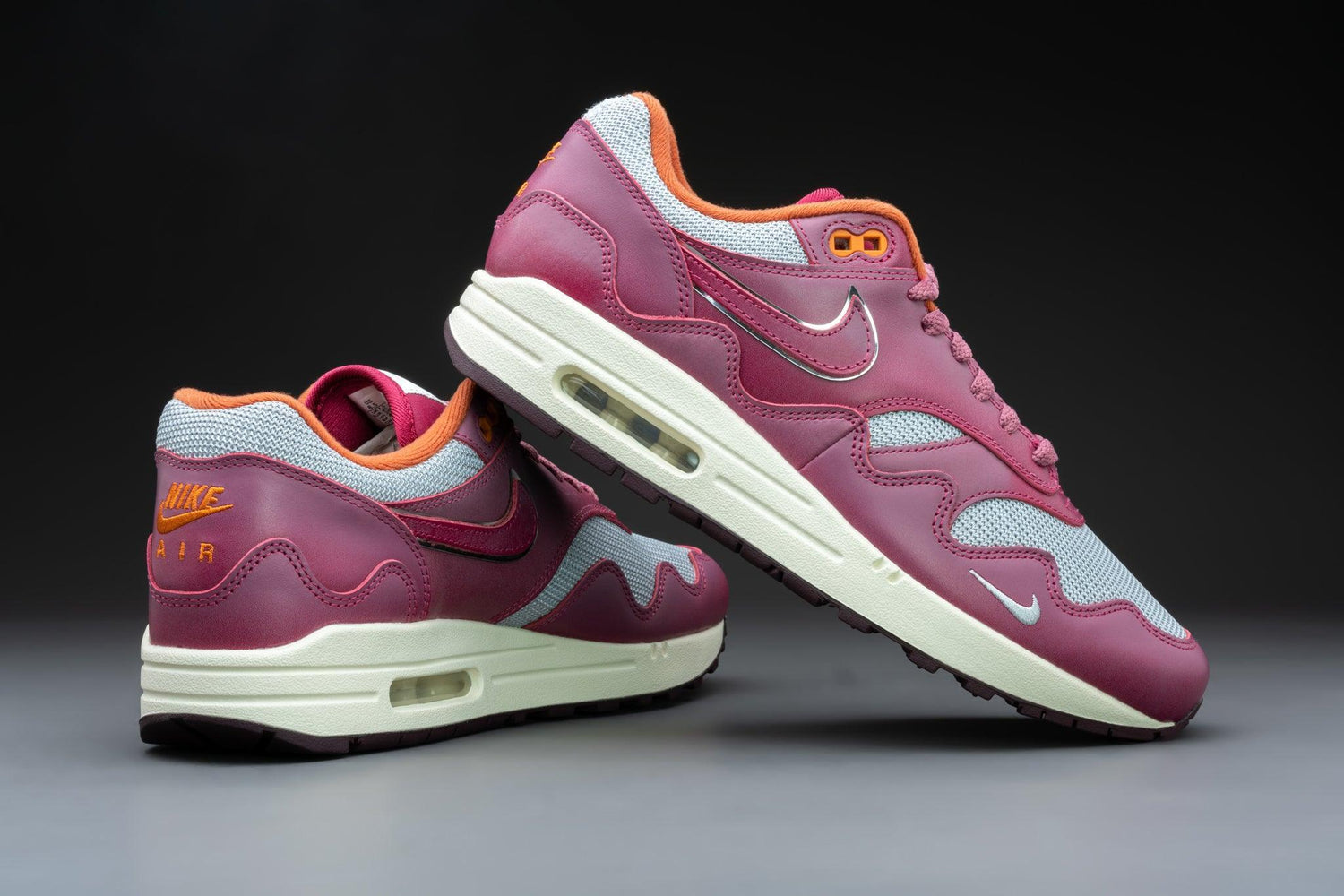 Nike Air Max 1 Patta Waves Rush Maroon (with Bracelet) - Lo10M