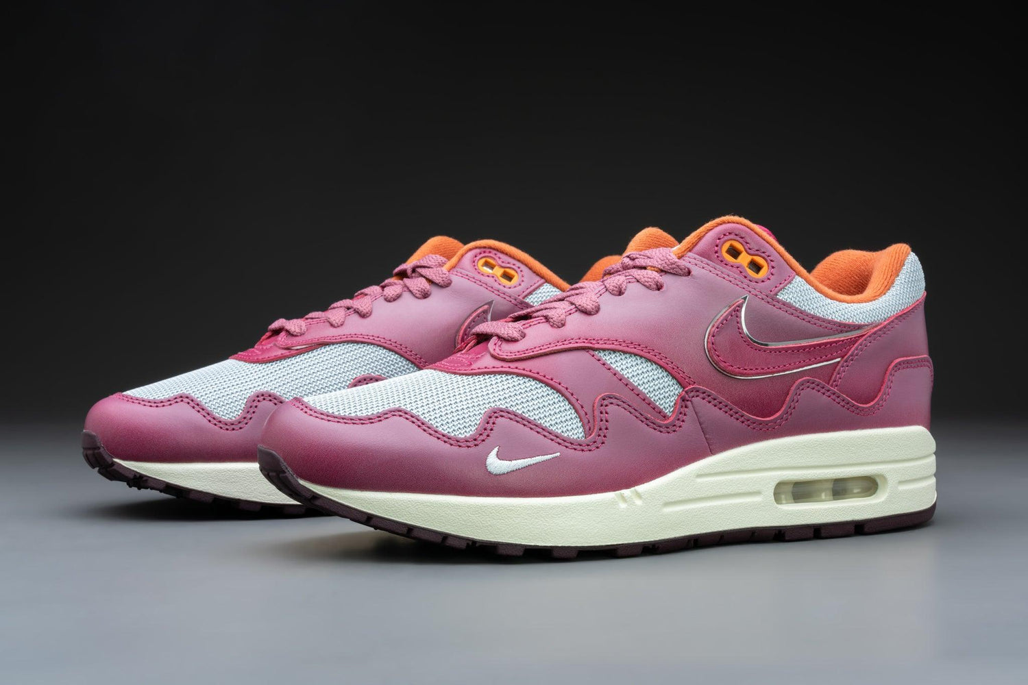 Nike Air Max 1 Patta Waves Rush Maroon (with Bracelet) - Lo10M