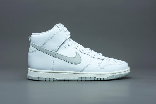 Nike Air Force 1 07 Sort hvide sneakers Neutral Grey (W) - Urlfreeze Shop