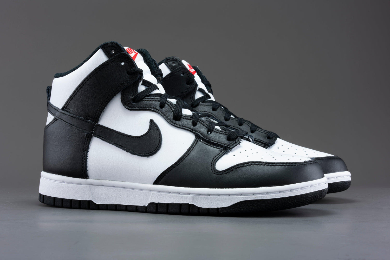 https://www.lo10m.com/cdn/shop/products/nike-dunk-high-panda-2021-women-s-lo10m-5_1500x.jpg?v=1702980529