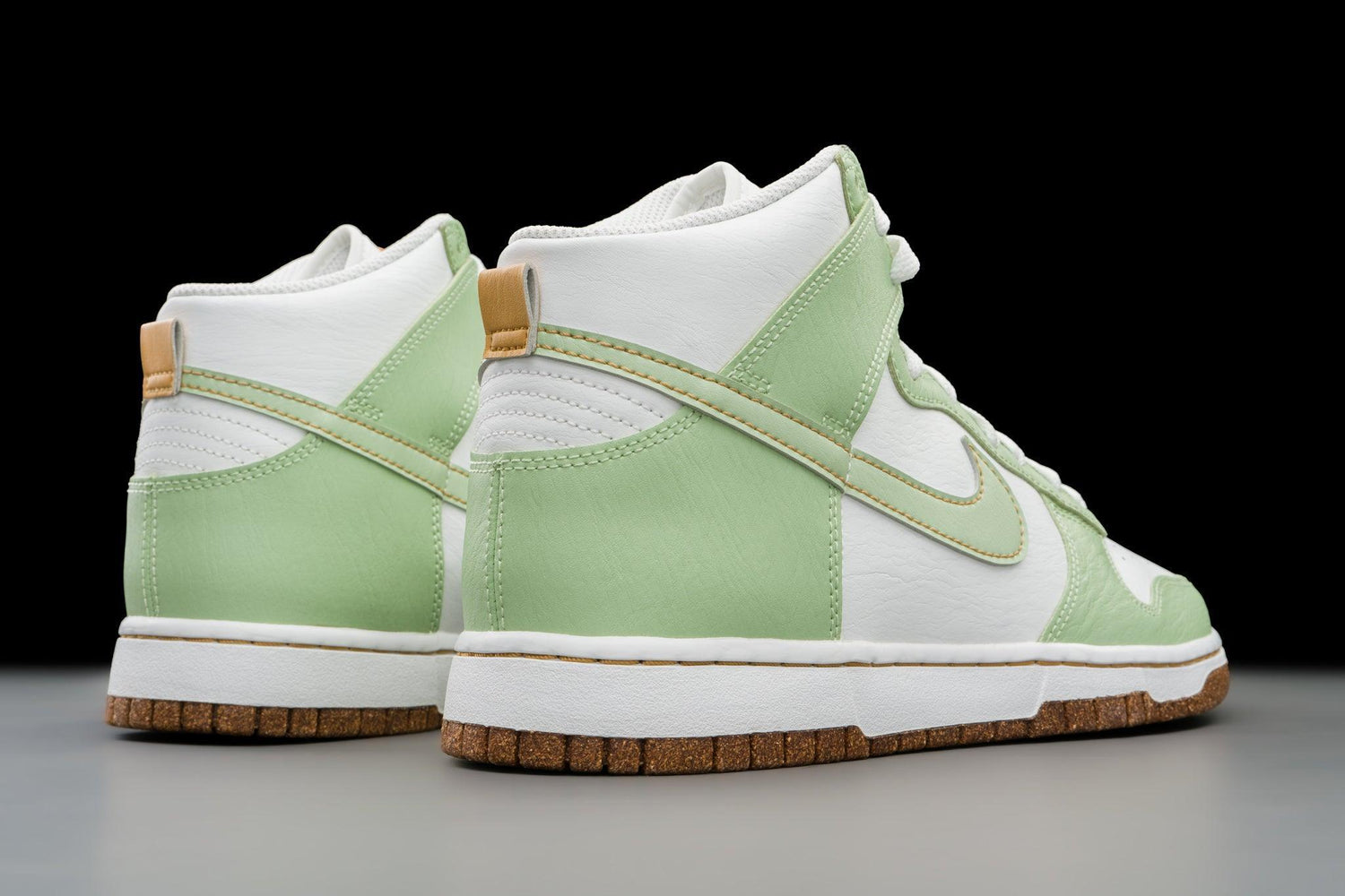 Nike Dunk High SE Inspected By Swoosh Honeydew - Lo10M