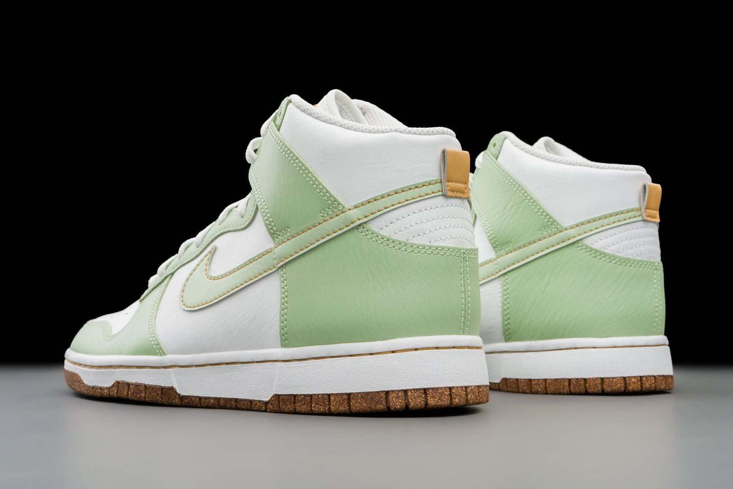 Nike Dunk High SE Inspected By Swoosh Honeydew - Lo10M